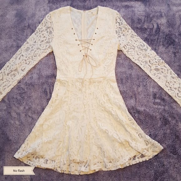 Tobi White Lace Dress XS - Picture 3 of 16
